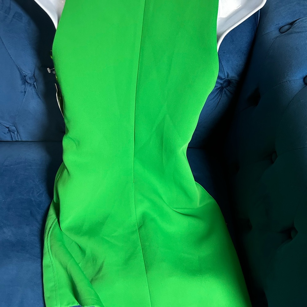 Vibrant Strapless Dress in Green - Picture 3 of 7
